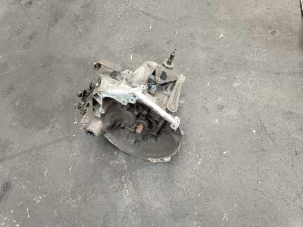 BOITE A VITESSE MANUEL PEUGEOT 206 1.1 ESSENCE - Vue 1